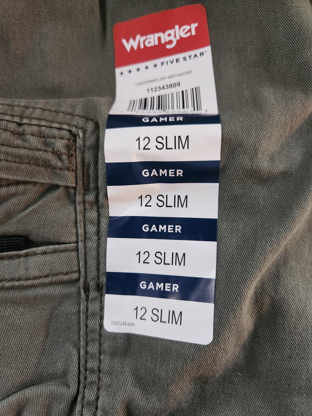 12 Slim Wrangler Kids Cargo Joggers in Olive Green & Black - Picture 2 of 2